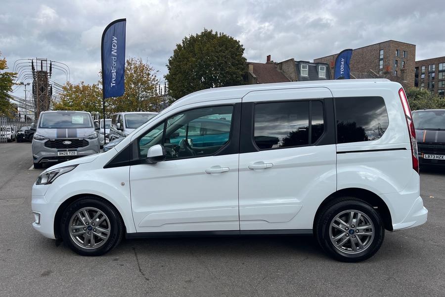 Ford Tourneo Connect Photo autoimg-20d9e3864e8dc3cc47152c1c07f6df3eb65774bd.jpg