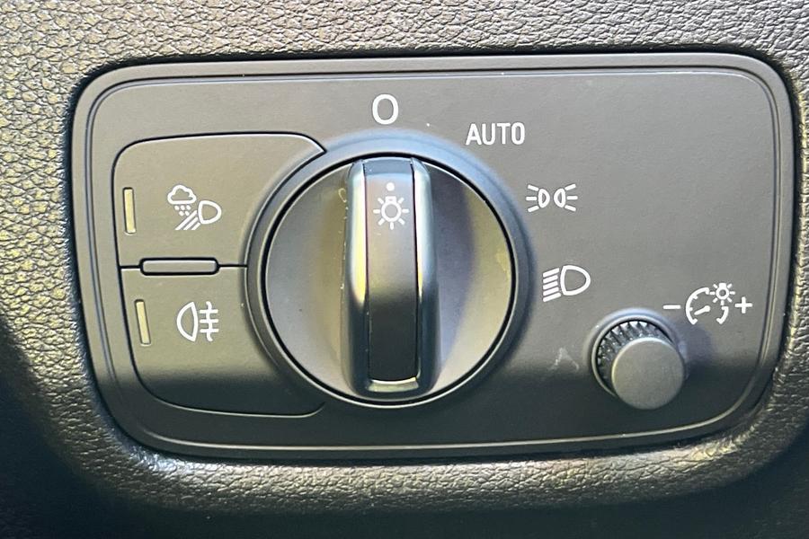 Audi Q2 Photo autoimg-20da34a611c88539d0cdf47ac88d5e7b9f563109.jpg