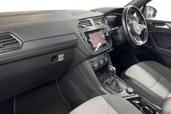 Volkswagen Tiguan Allspace Photo 2