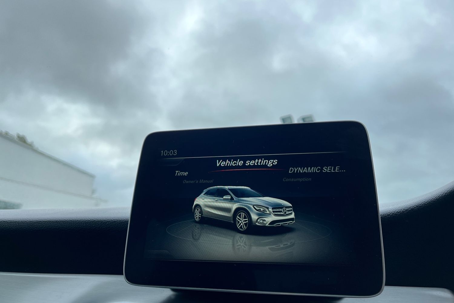 Mercedes-Benz GLA Photo 34
