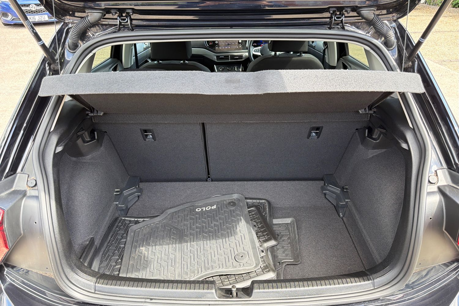Volkswagen POLO Photo 20