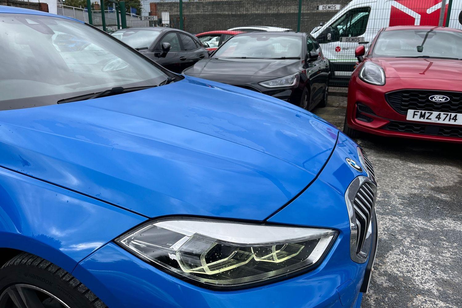 BMW 1 SERIES Photo 22