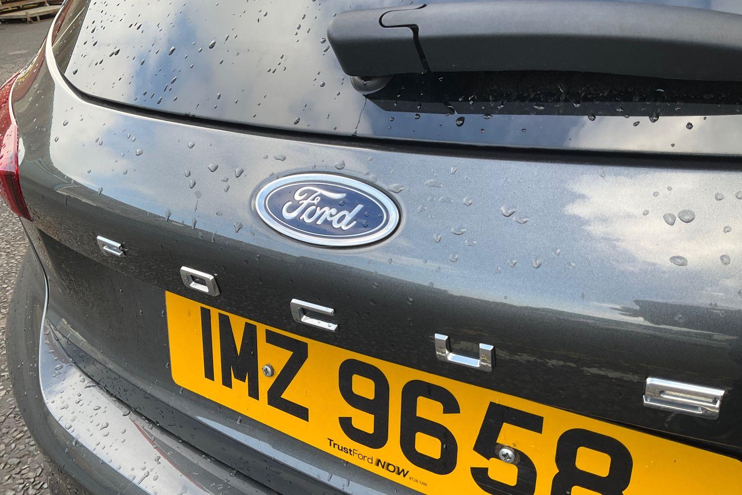 Ford Focus Photo 39