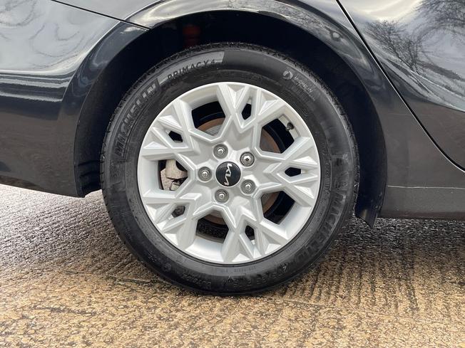 KIA Ceed Photo 5