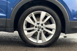 VOLKSWAGEN T-Cross Photo 5