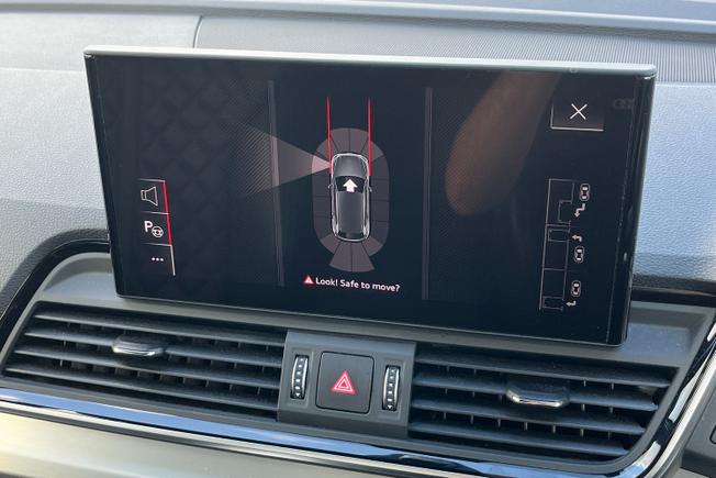 AUDI Q5 Photo 32