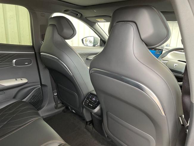 CHANGAN Deepal S07 Photo 33