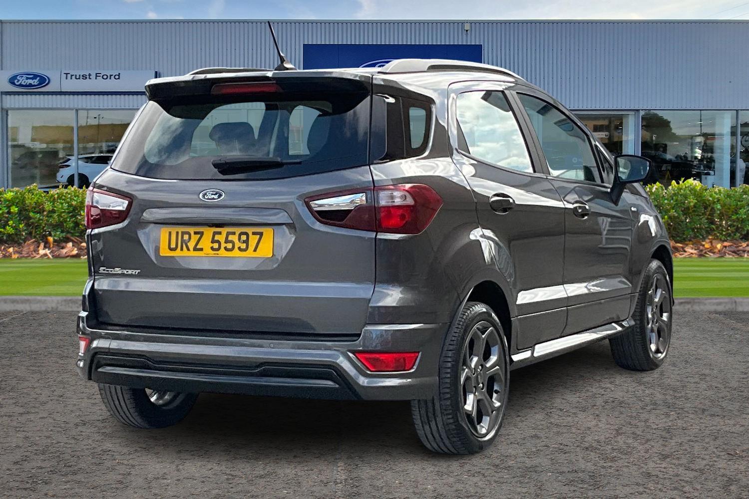 Ford ECOSPORT Photo 3