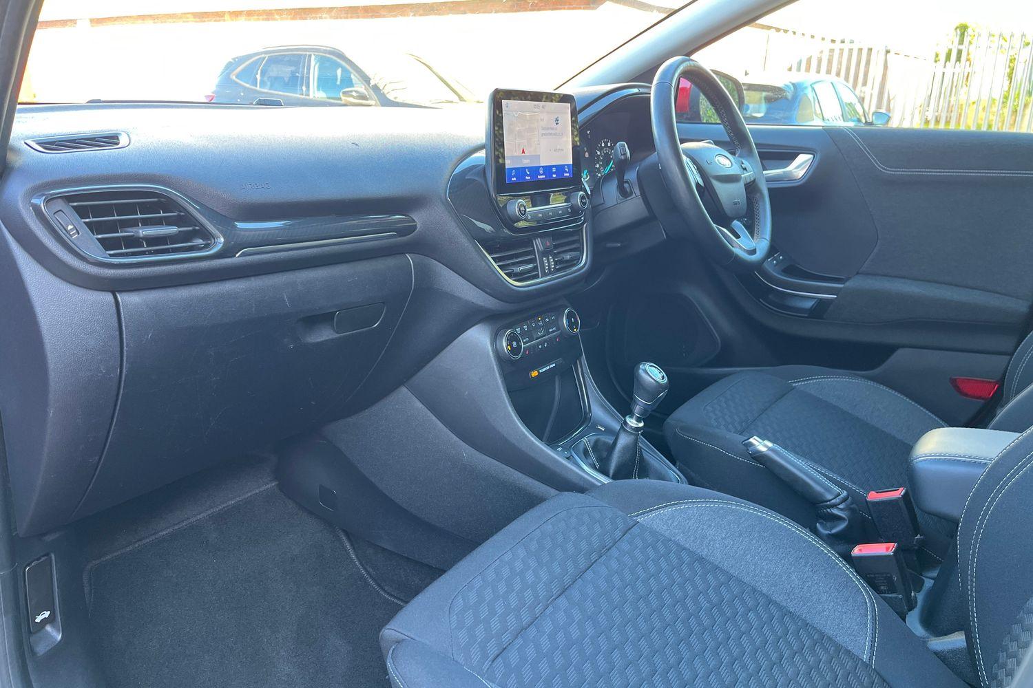 Ford Puma Photo 17