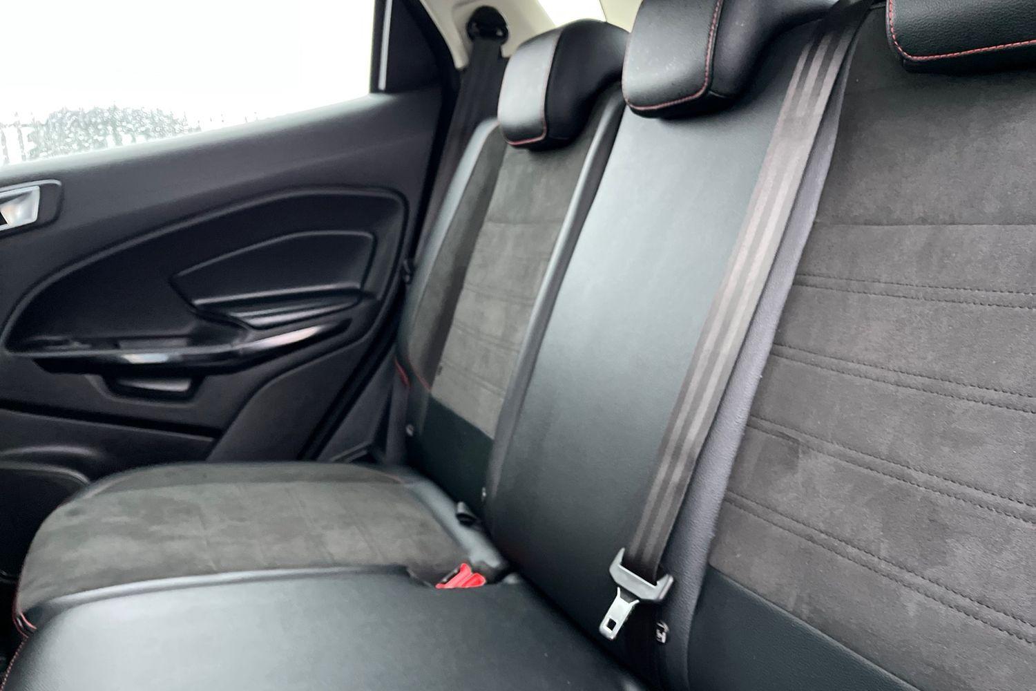 Ford ECOSPORT Photo 19