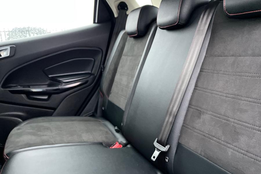 Ford ECOSPORT Photo autoimg-2101a8826ae02005c2415875bc1b19cfb863fbdc.jpg