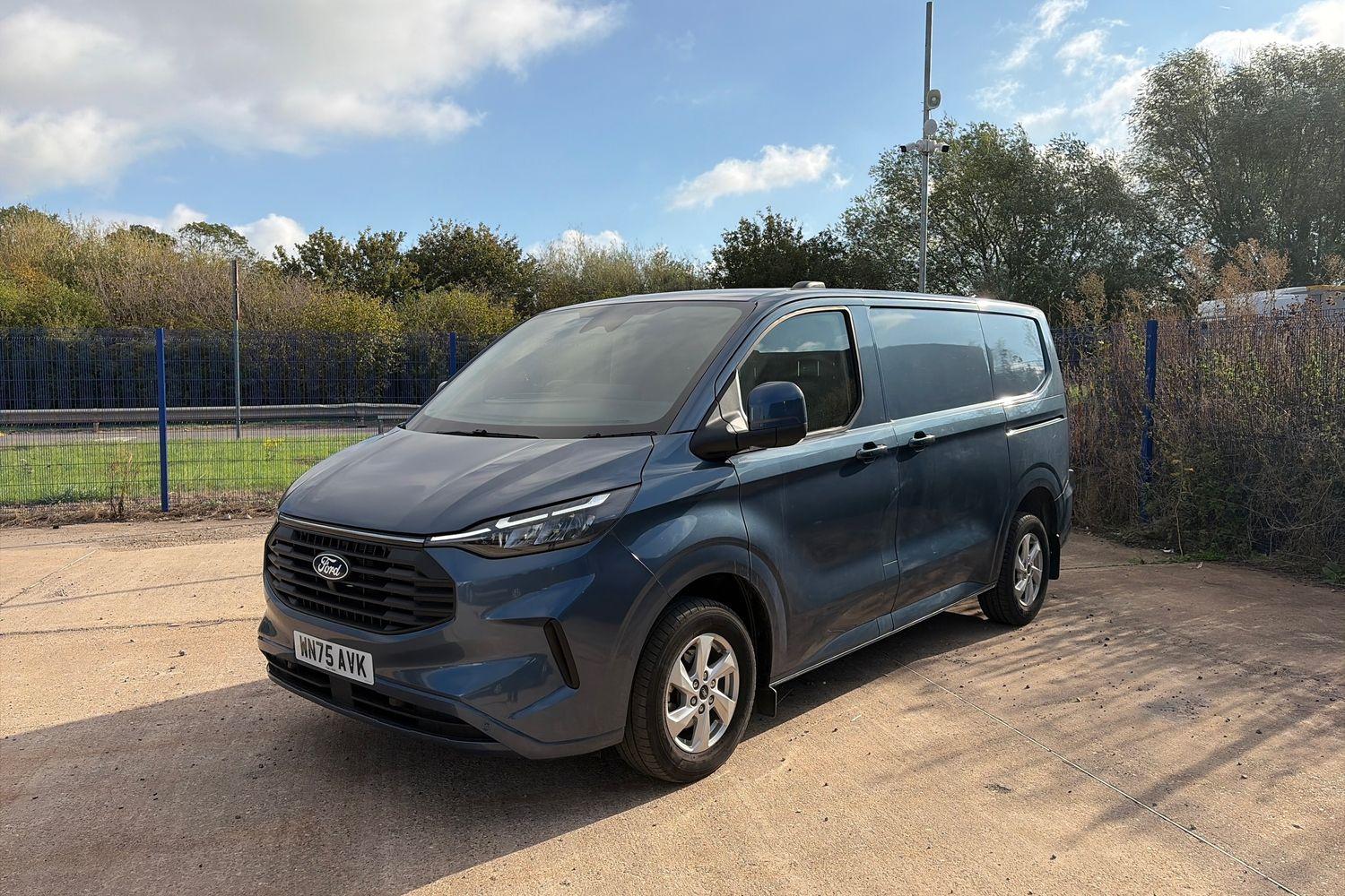 Ford Transit Custom Photo 23