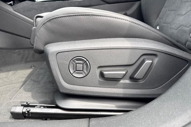 AUDI  A6 Sportback Photo 44