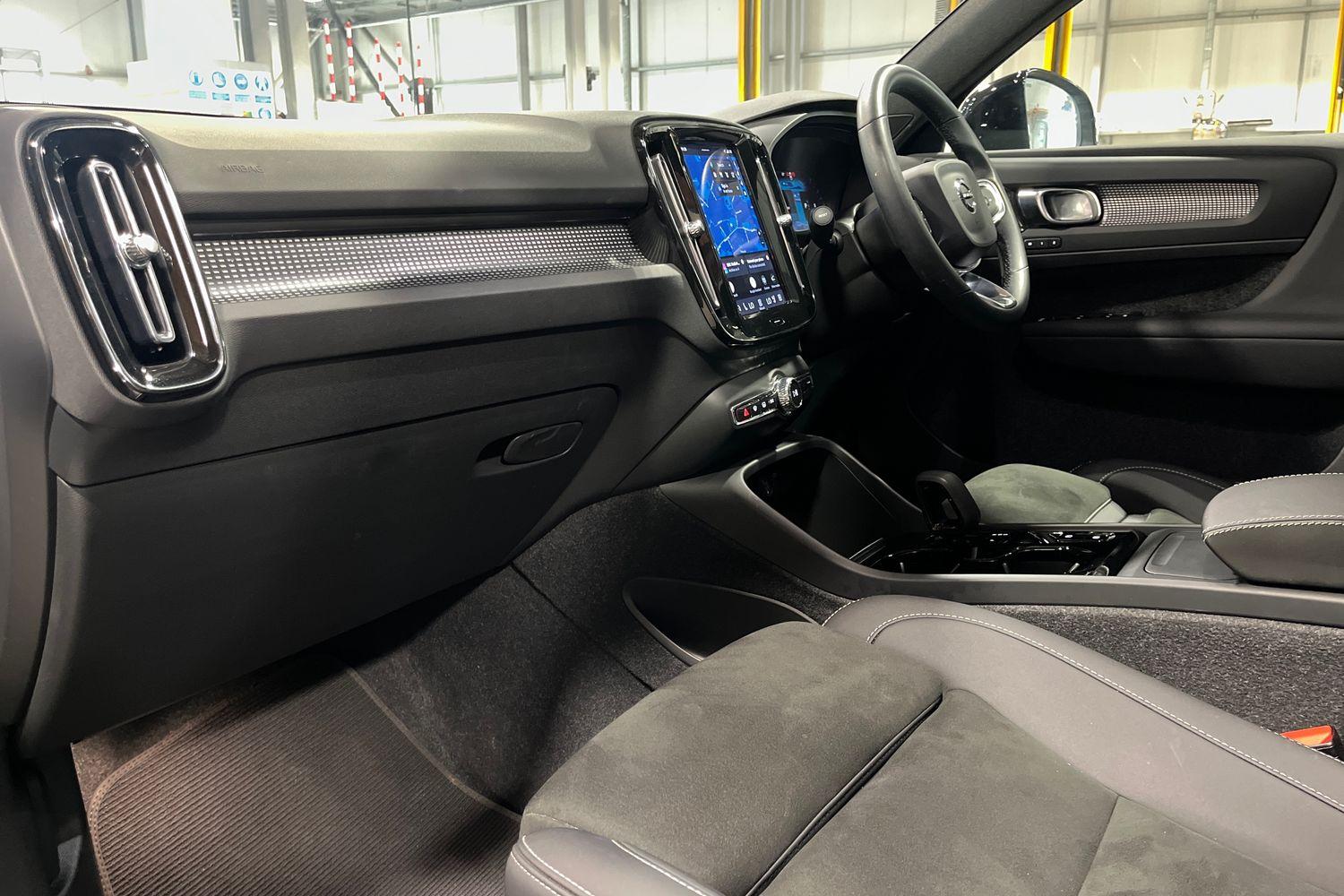 Volvo XC40 Photo 17