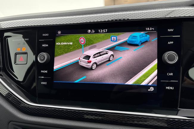 VOLKSWAGEN Polo Photo 14