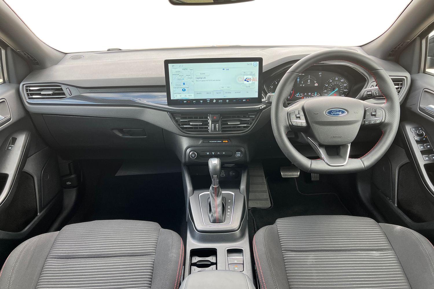 Ford Focus Photo 9