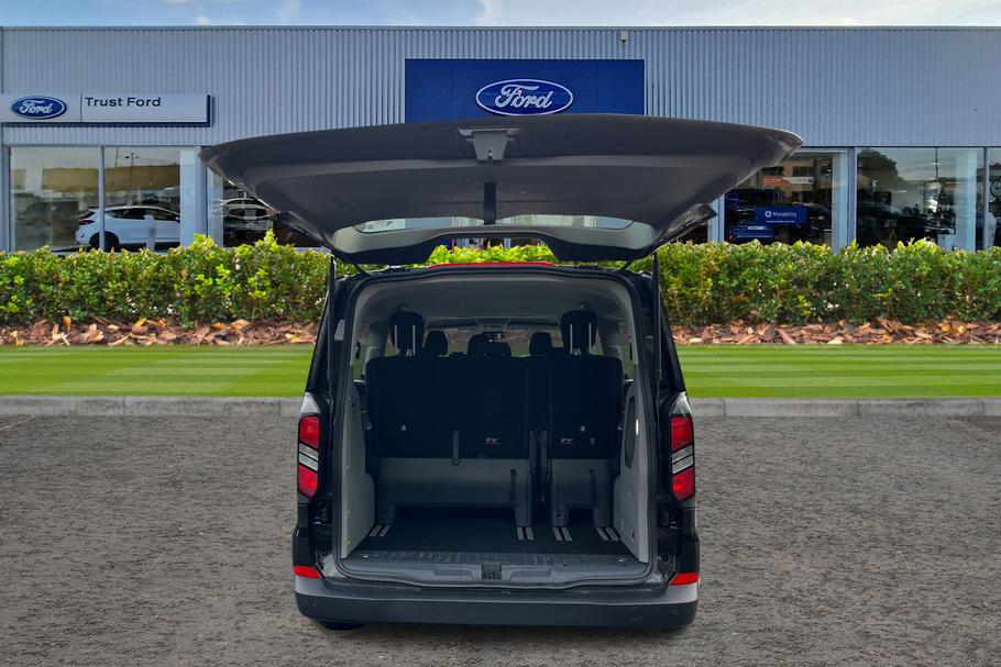 Used Ford TOURNEO CUSTOM 6