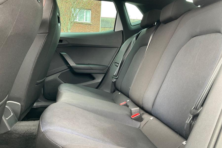 SEAT IBIZA Photo autoimg-21153321a7782d21cc8284fd3f1c66595d8d3cfa.jpg