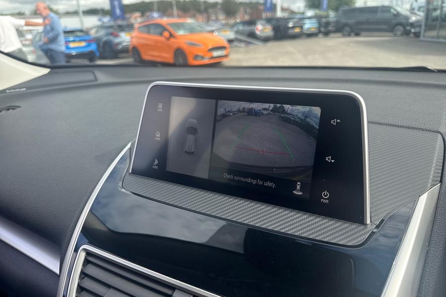 Mitsubishi ECLIPSE CROSS Photo autoimg-2119007b488f794fd27d44c2189fd79c69abec50.jpg