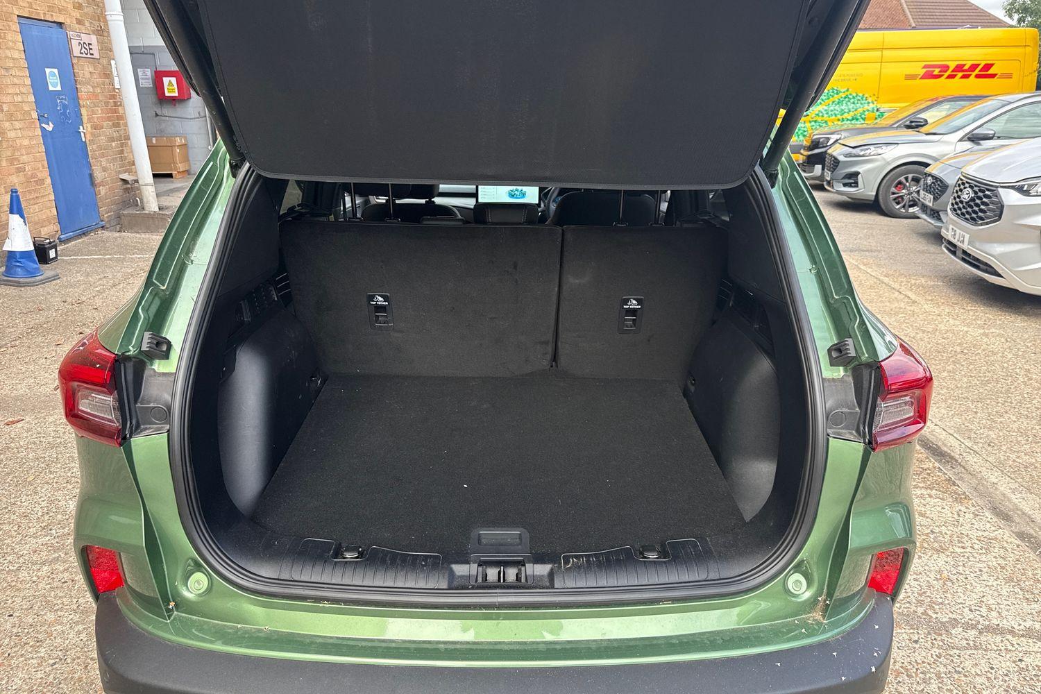 Ford KUGA Photo 20