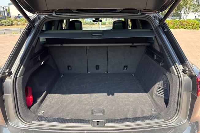 Volkswagen Touareg Photo 12