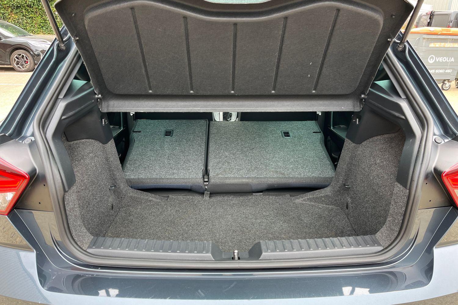 SEAT Ibiza Photo 23