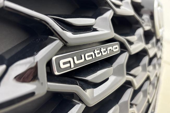 AUDI Q5 Photo 27