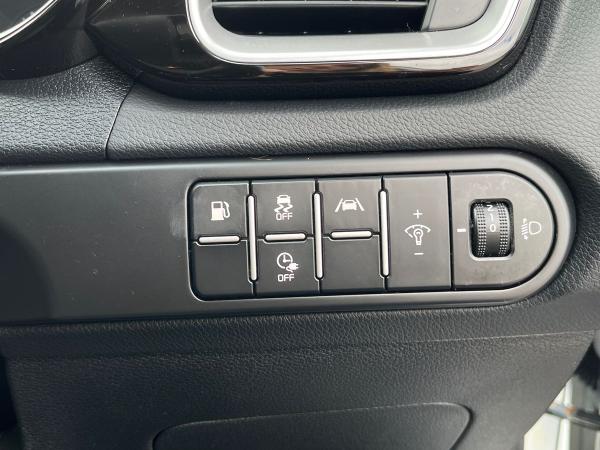 Kia XCeed Photo autoimg-21228cbbea423a15db6c8e2b94414417b7bfad81.jpg