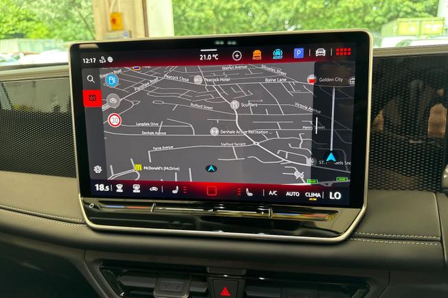 VOLKSWAGEN Tiguan Photo 14