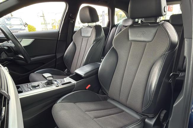 Audi A4 Avant Photo 21