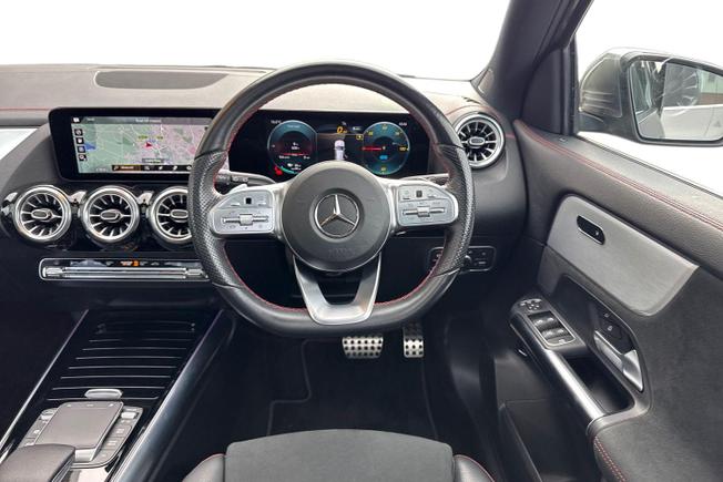 MERCEDES-BENZ Eqa Photo 11