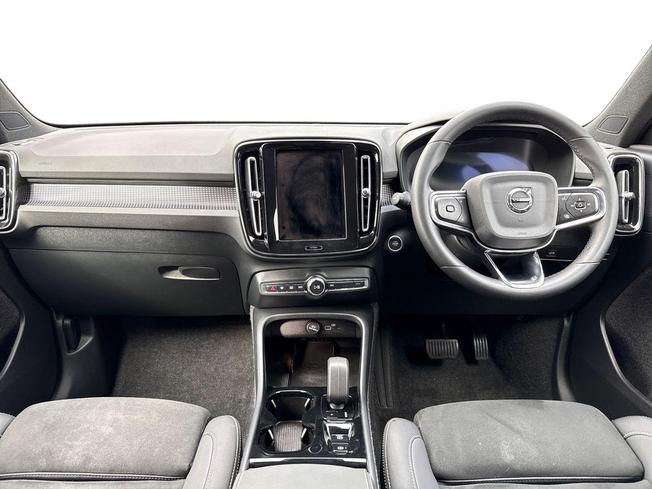 VOLVO Xc40 Photo 10