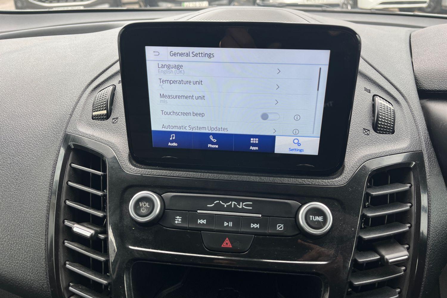 Ford TRANSIT CONNECT Photo 27