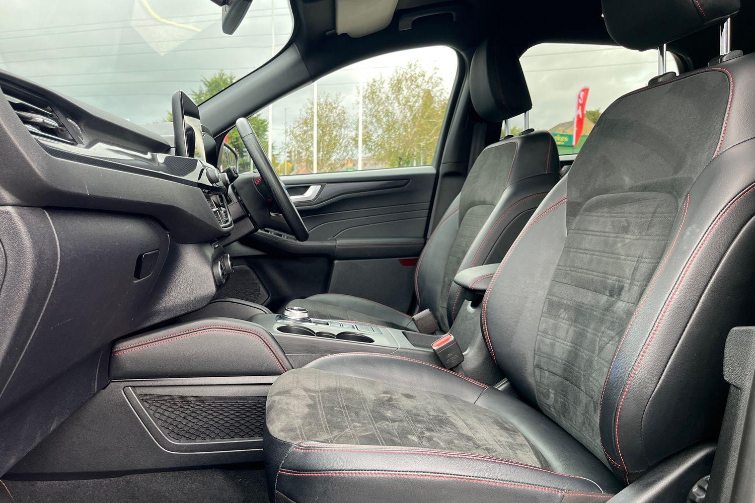 Ford Kuga Photo 18