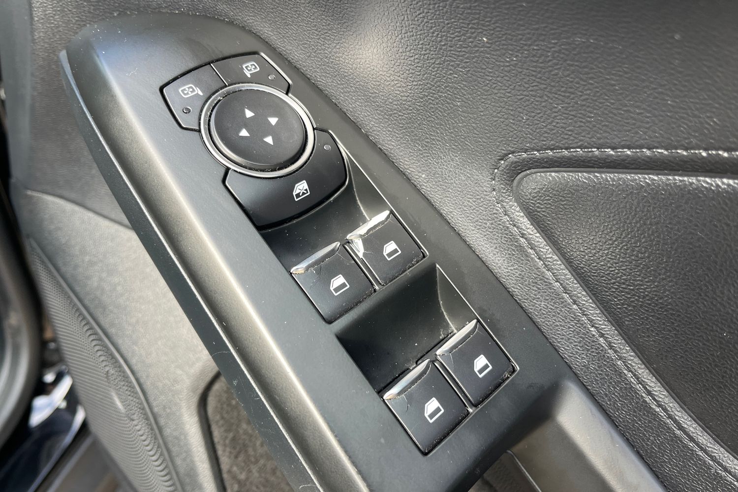 Ford Focus Photo 15