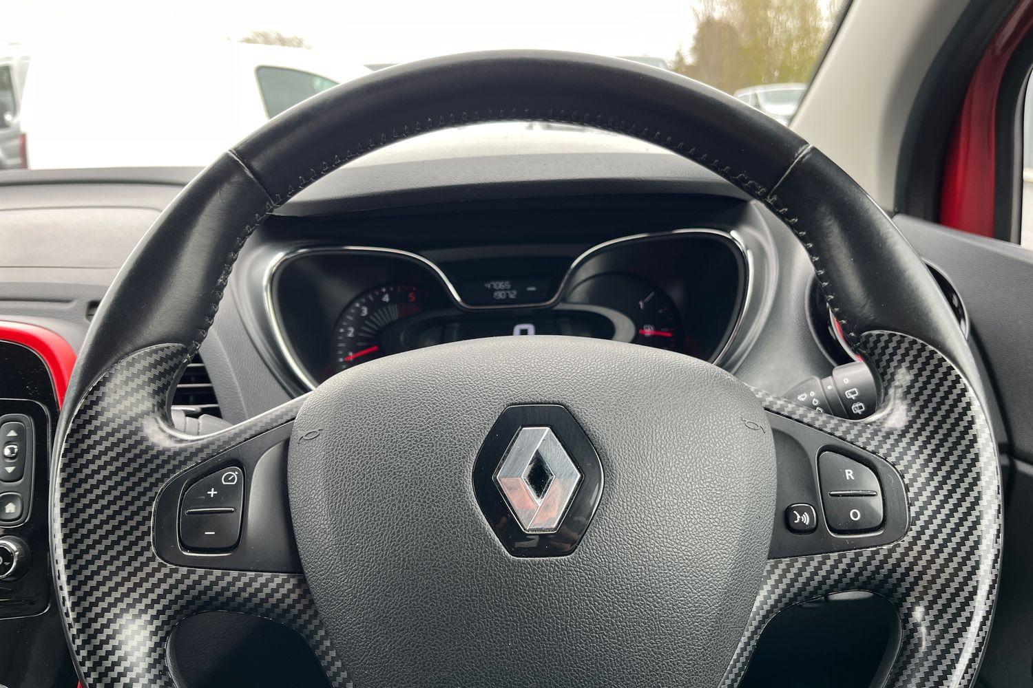 Renault CAPTUR Photo 11