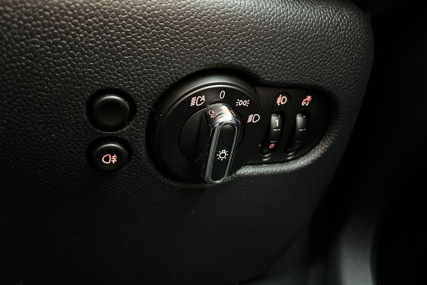 MINI Electric Hatch Photo 36