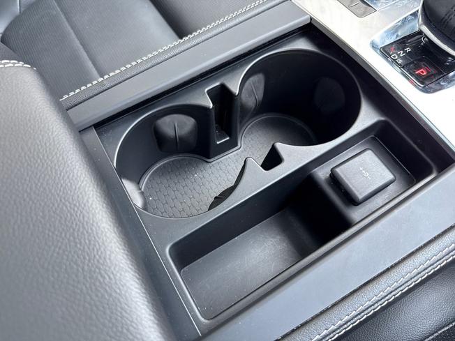 JAGUAR F-Pace Photo 54