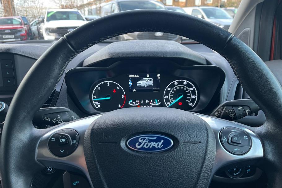 Used Ford TOURNEO CONNECT 23