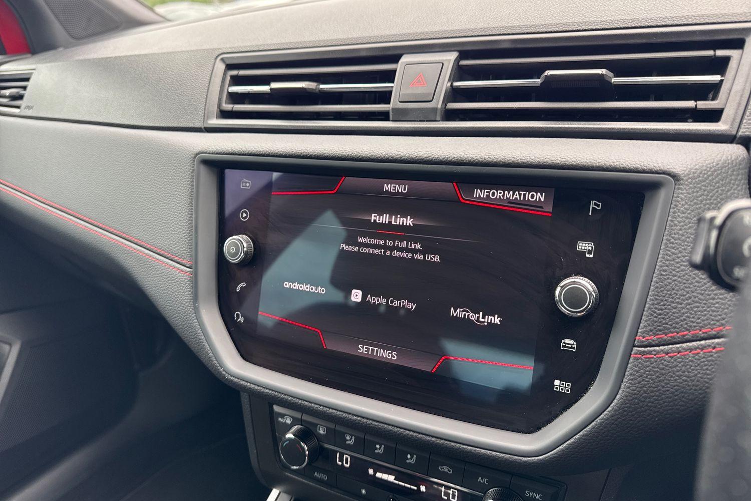 SEAT ARONA Photo 27
