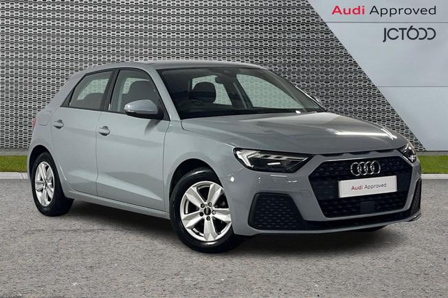 AUDI A1 Photo 1