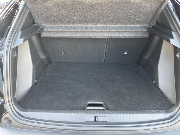 Peugeot E-2008 Photo autoimg-2143b172f2ef5373fe63fba6d2359fd0151108ea.jpg