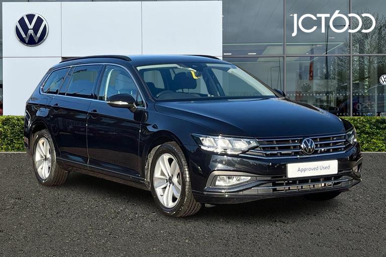 Used 2021 VOLKSWAGEN Passat 1.5 TSI EVO SE Nav 5dr Black at JCT600