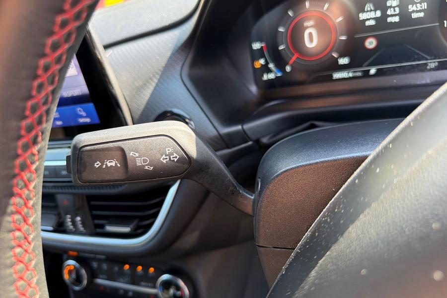 Ford FIESTA Photo autoimg-2148a5d1a4fc5b7a6ab8aa1118c9e2eaf719bd16.jpg
