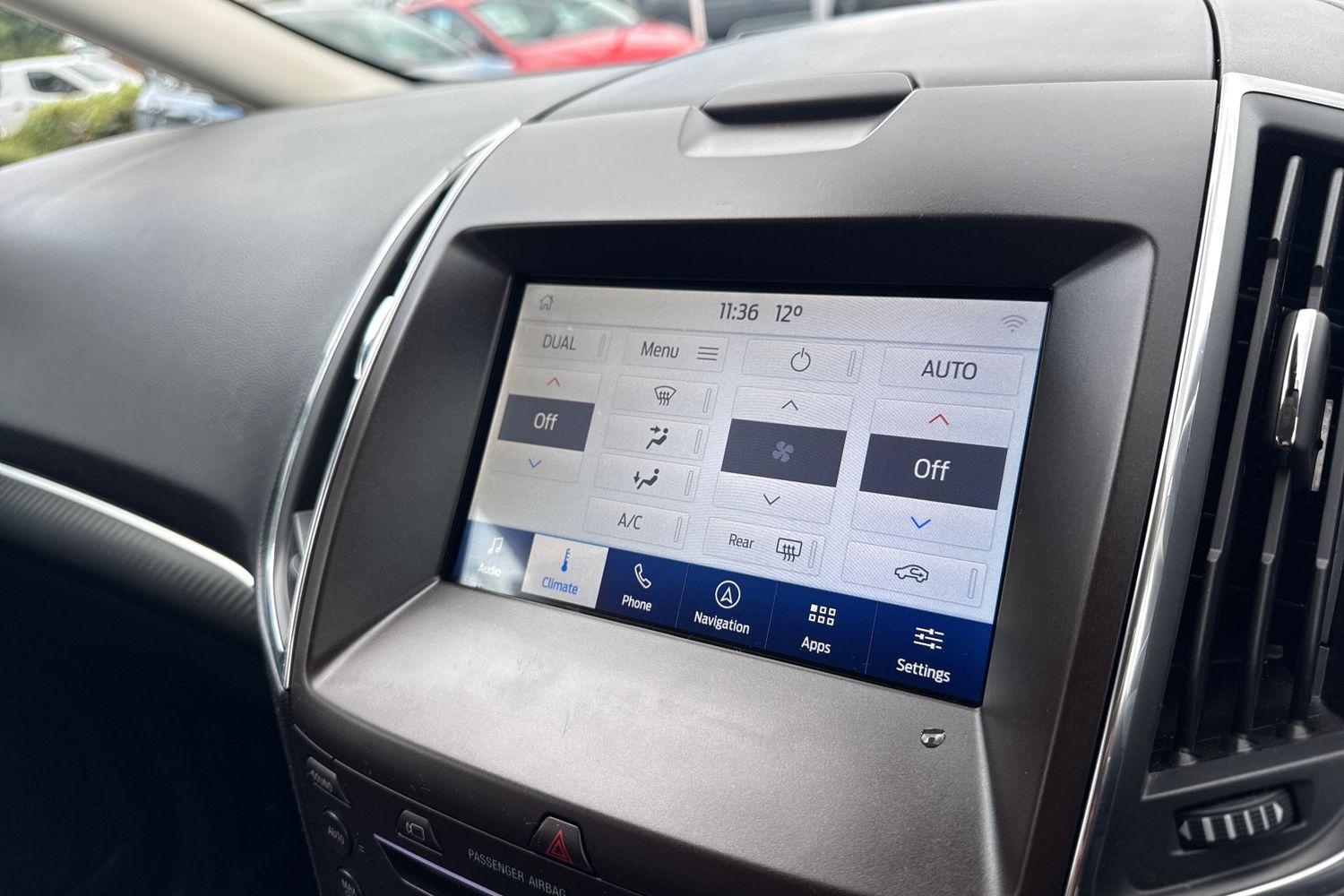 Ford S-MAX Photo 27