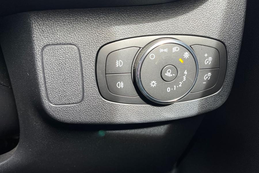 Ford PUMA Photo autoimg-214b5515e35e46d24e78db9b01f5861473394045.jpg