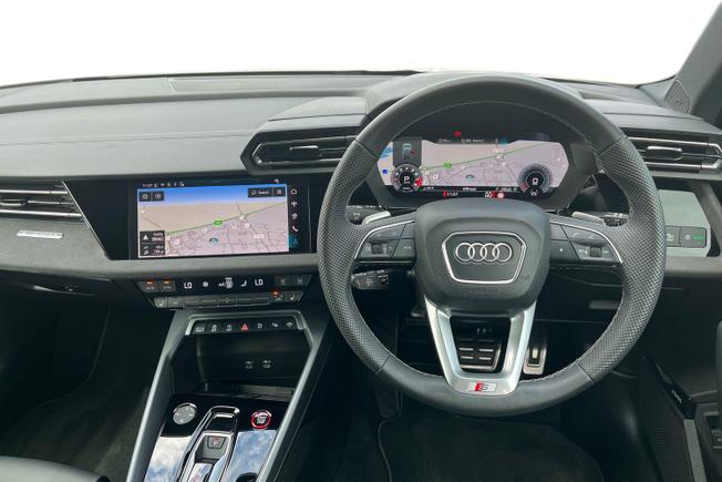 AUDI S3 Photo 11