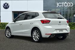SEAT Ibiza Photo 3