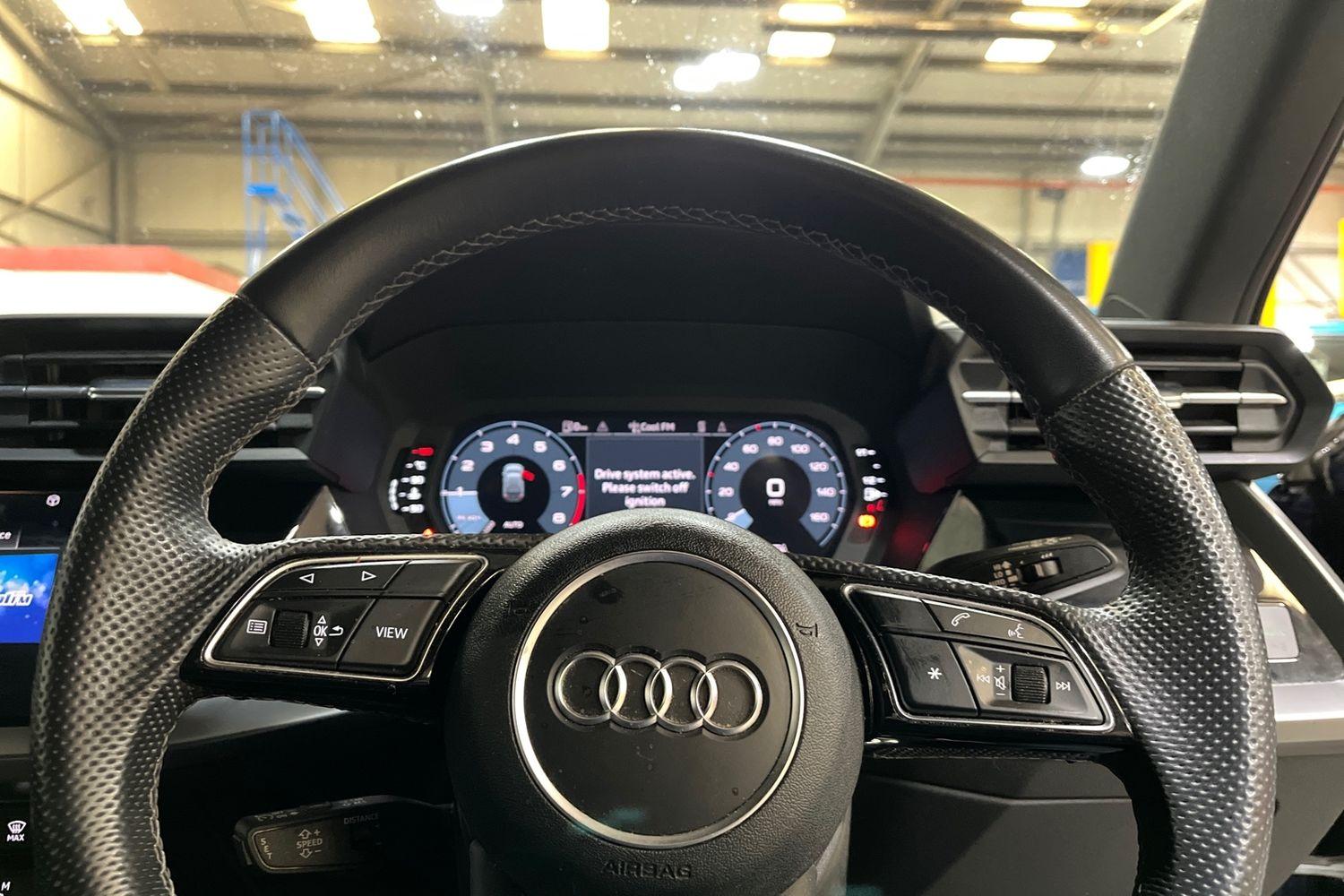 Audi A3 Photo 11