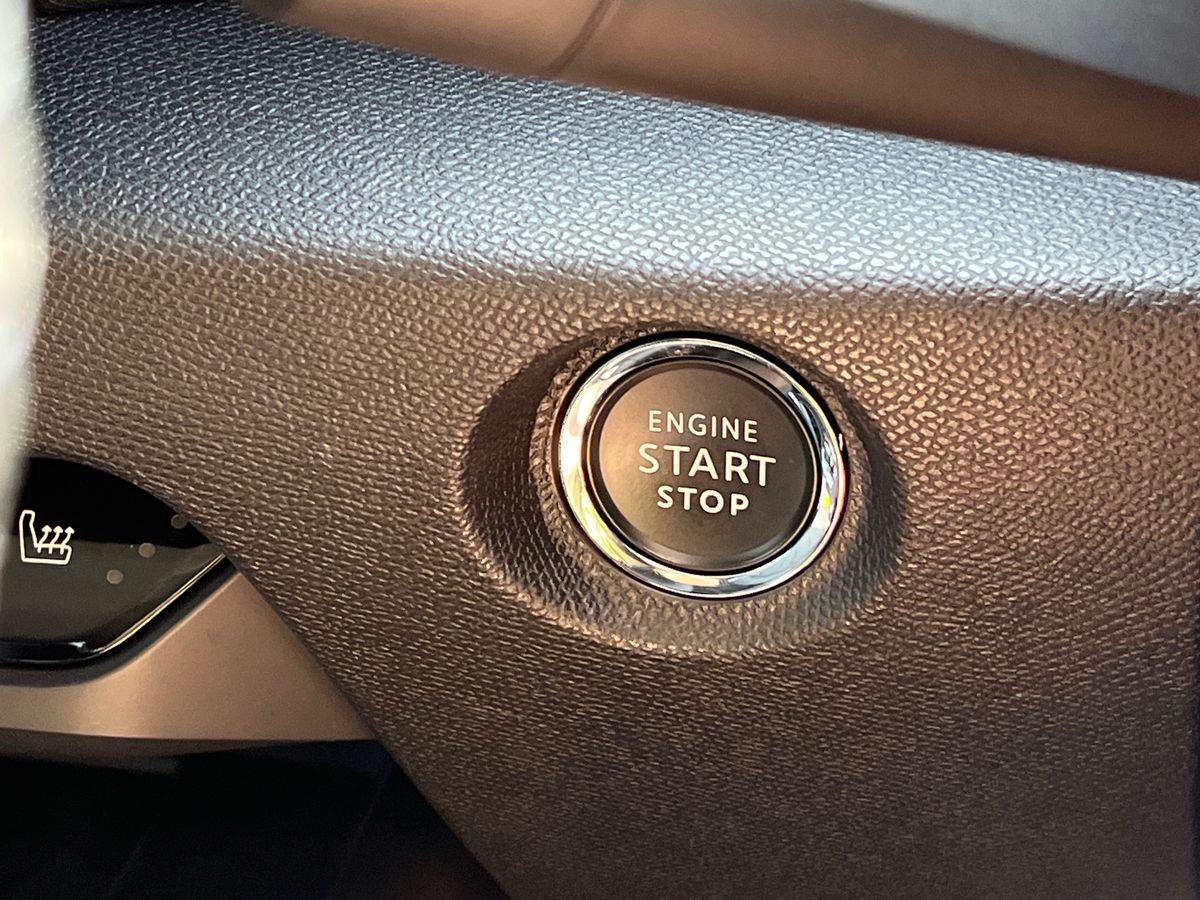 Citroen e-C4 Photo 39